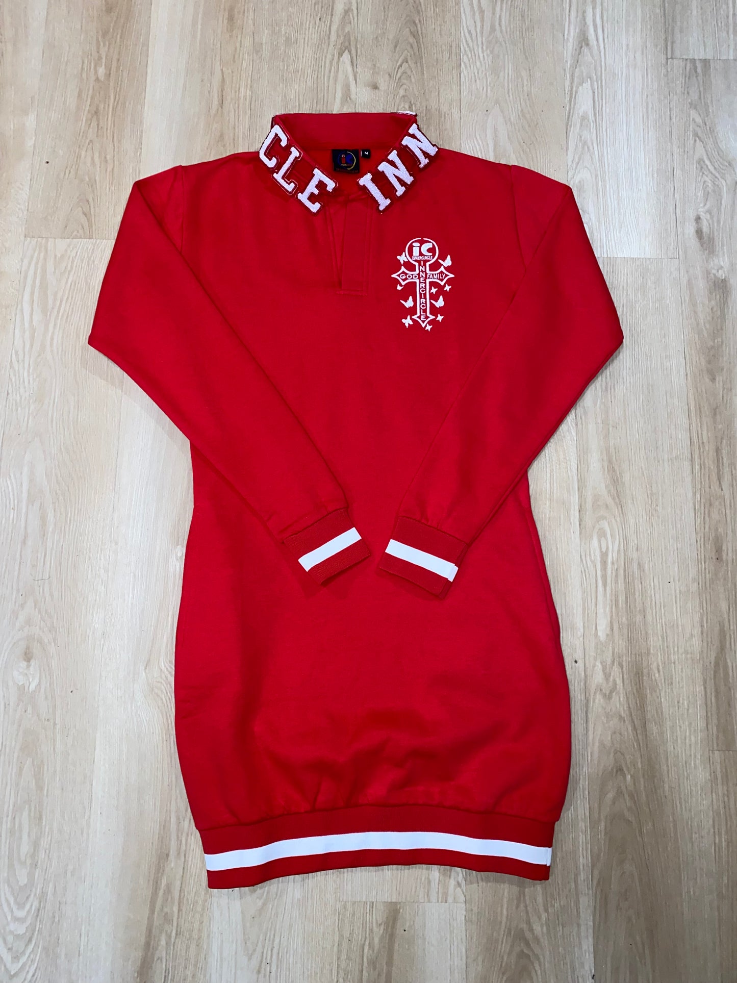 Women Red & White Designer Collar Body Dress